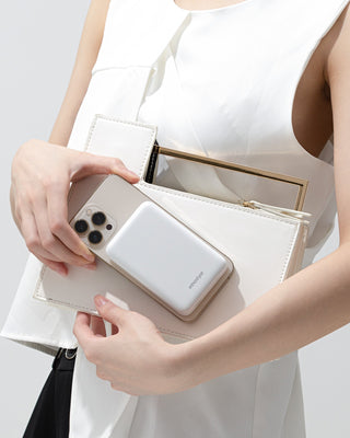 Magnetic Wireless Power Bank